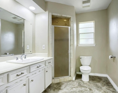 10903 Tupper Lake Drive - Photo Thumbnail 16