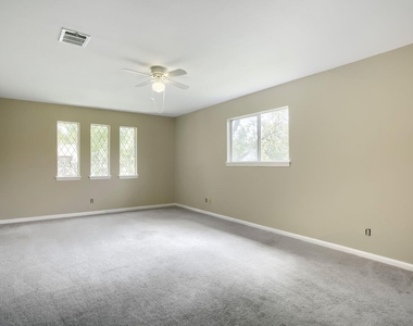 10903 Tupper Lake Drive - Photo Thumbnail 18