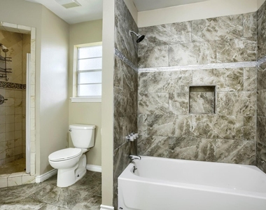 10903 Tupper Lake Drive - Photo Thumbnail 17