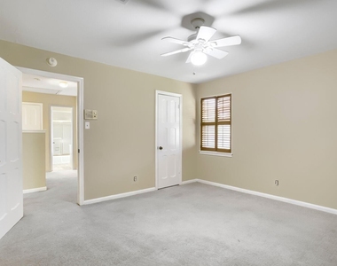 10903 Tupper Lake Drive - Photo Thumbnail 19