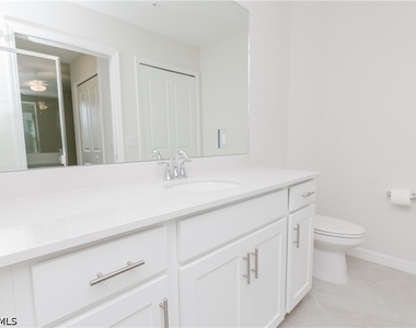 18411 Copperhead Court N - Photo Thumbnail 12