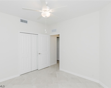 18411 Copperhead Court N - Photo Thumbnail 16