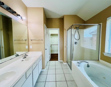 12414 Ramla Place Trail - Photo Thumbnail 18