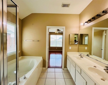 12414 Ramla Place Trail - Photo Thumbnail 19
