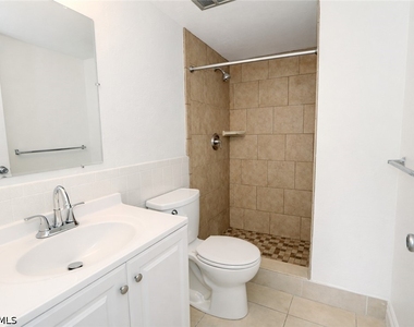 2828 Jackson Street - Photo Thumbnail 6