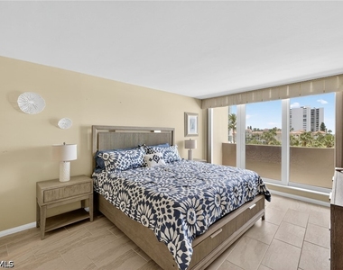 4001 Gulf Shore Boulevard N - Photo Thumbnail 12