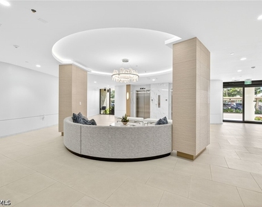 4001 Gulf Shore Boulevard N - Photo Thumbnail 21