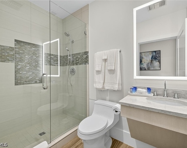 4001 Gulf Shore Boulevard N - Photo Thumbnail 33