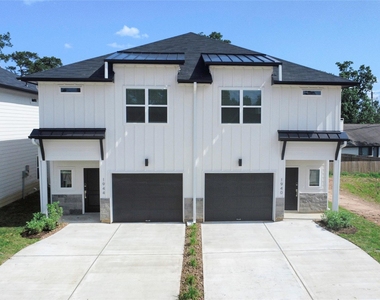 1964 Longmire Villas Ct Court - Photo Thumbnail 35