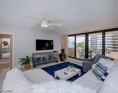 4001 Gulf Shore Boulevard N - Photo Thumbnail 3