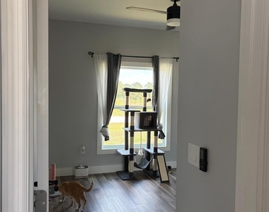 1006 Capetown Avenue - Photo Thumbnail 1