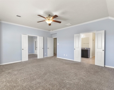 11711 Red Hummingbird Drive - Photo Thumbnail 26