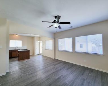 21818 Grassy Hill Lane - Photo Thumbnail 8