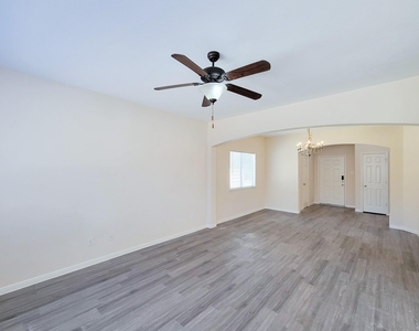21818 Grassy Hill Lane - Photo Thumbnail 14