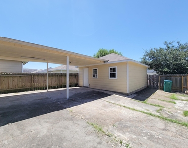 21818 Grassy Hill Lane - Photo Thumbnail 44