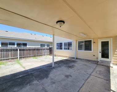 21818 Grassy Hill Lane - Photo Thumbnail 42