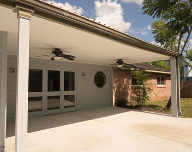 9810 Cliffwood Drive - Photo Thumbnail 38
