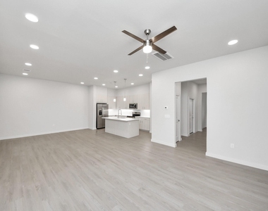 7318 Hadley Meadow Lane - Photo Thumbnail 11