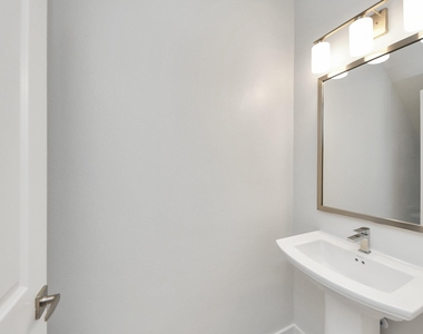 7318 Hadley Meadow Lane - Photo Thumbnail 23