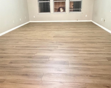 10115 Cottonwood Canyon Drive - Photo Thumbnail 11