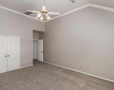 10115 Cottonwood Canyon Drive - Photo Thumbnail 25