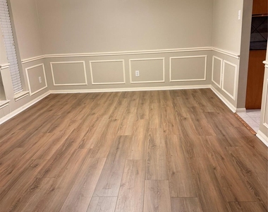 10115 Cottonwood Canyon Drive - Photo Thumbnail 17