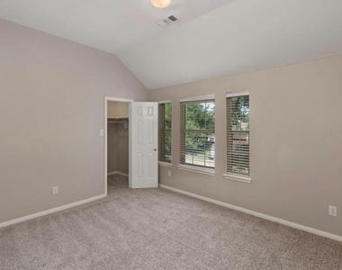 10115 Cottonwood Canyon Drive - Photo Thumbnail 14