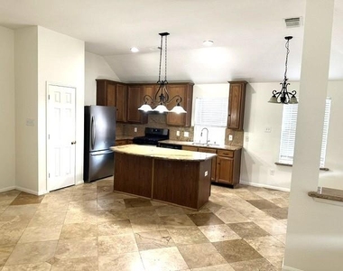 18531 Shadow Line Court - Photo Thumbnail 5