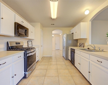 19815 Byron Meadows Drive - Photo Thumbnail 11