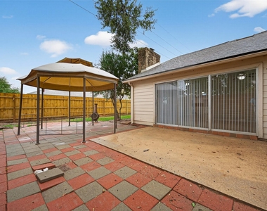 6102 Crakston Street - Photo Thumbnail 38