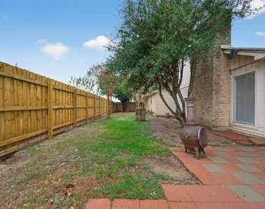 6102 Crakston Street - Photo Thumbnail 33