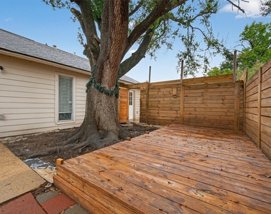 6102 Crakston Street - Photo Thumbnail 36