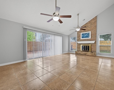 6102 Crakston Street - Photo Thumbnail 18