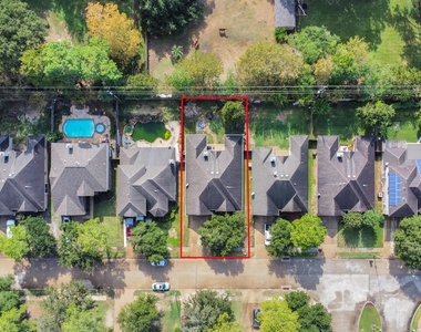 23939 River Place Drive - Photo Thumbnail 42