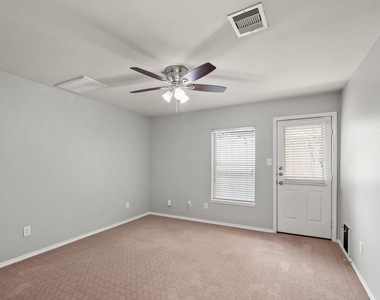 5314 Schuler Street - Photo Thumbnail 4