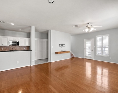 5314 Schuler Street - Photo Thumbnail 6