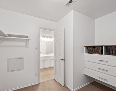 5314 Schuler Street - Photo Thumbnail 22