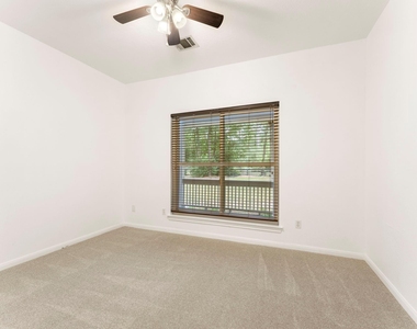 618 W Rollingwood Street - Photo Thumbnail 8