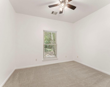 618 W Rollingwood Street - Photo Thumbnail 12