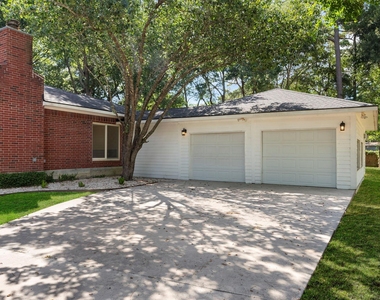 618 W Rollingwood Street - Photo Thumbnail 28