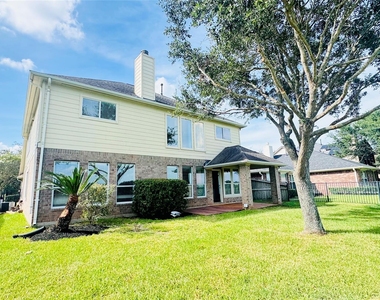 5743 Horseshoe Falls - Photo Thumbnail 25