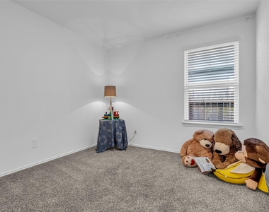 14129 Upper Gardenia Lane - Photo Thumbnail 16