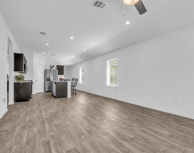 14129 Upper Gardenia Lane - Photo Thumbnail 5