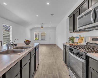 14129 Upper Gardenia Lane - Photo Thumbnail 2