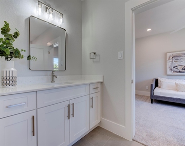 5144 Rosslyn Rd Road - Photo Thumbnail 21