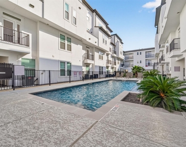 2445 Shadow View Lane - Photo Thumbnail 14