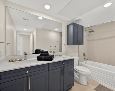 2445 Shadow View Lane - Photo Thumbnail 7