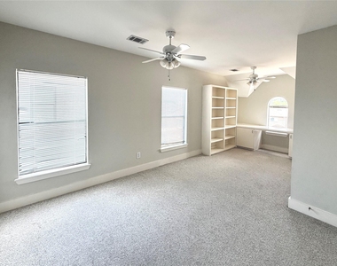 6418 Ferris Drive - Photo Thumbnail 20