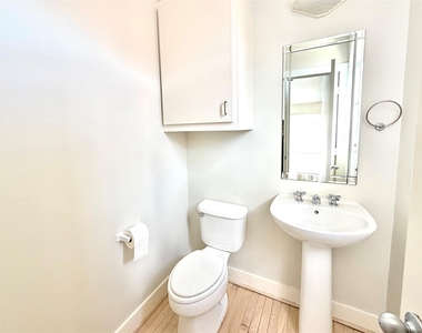 6418 Ferris Drive - Photo Thumbnail 12