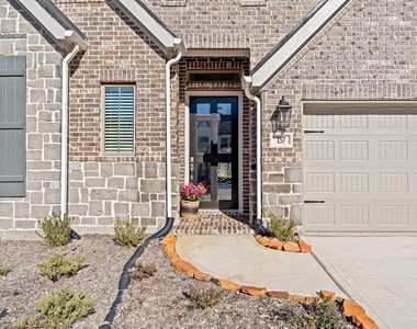 157 Stephens Ridge Lane - Photo Thumbnail 3
